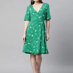 Marks & Spencer Green & White Jersey Floral Print Knee-Length Wrap Dress-picture-34