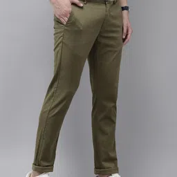 Arrow Sport Men Slim Fit Low-Rise Geometric Printed Regular Trousers image 4