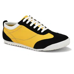 The Roadster Lifestyle Co. Men Tokyo Pulse Sneakers image 4