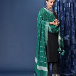 Taavi Striped Linen Dupatta with Sequinned Detail image 2