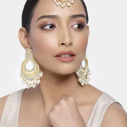 I Jewels Gold Plated Kundan Pearl Studded Handcrafted Maang Tika with Earrings-picture-18