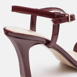 AXIUM Solid Stiletto with Buckles image 2