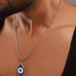 The Roadster Lifestyle Co. Men Silver-Plated Teardrop Shaped Pendants With Chains-picture-56