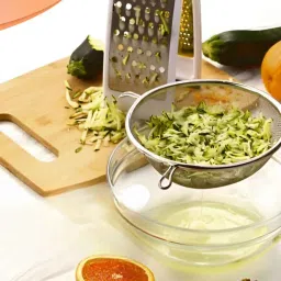 regalo Stainless Steel Strainer(14 CM) image 1