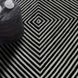 dazzhome Black Hair On Leather Geometrical Hand Woven 4X6ft Carpet image 1