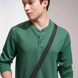 HIGHLANDER Men Self Design Henley Neck Relaxed Fit T-shirt-picture-23