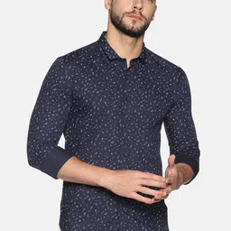 SHOWOFF Men Navy Blue & White Slim Fit Printed Casual Shirt-image-91