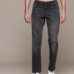 The Roadster Lifestyle Co. Men Slim Fit Light Fade Stretchable Jeans-picture-34