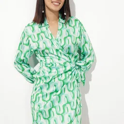 DressBerry Offset Repeat Wrap It Up Dress-picture-30