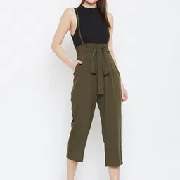 Berrylush Women Olive Green Solid Capri Jumpsuit-image-23