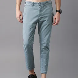 HERE&NOW Men Grey Slim Fit Solid Regular Trousers-picture-40