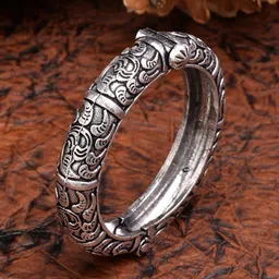 Sangria German Silver Oxidised Kada Bangle-image-68
