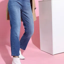 Basics By Tokyo Talkies Women Blue Flared Heavy Fade Jeans-picture-38