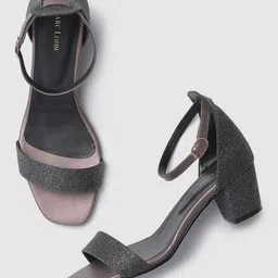 Marc Loire Women Grey Textured Block Heels image 2