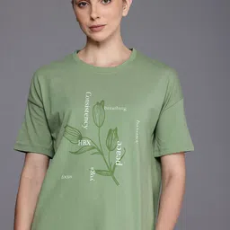 HRX by Hrithik Roshan Relaxed Fit Antimicrobial Wellness Finish Printed Yoga T-shirt-picture-37