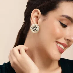 Sangria Alloy Contemporary Studs Earrings-picture-28