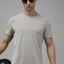 Roadster Men Regular Fit T-shirt-picture-20