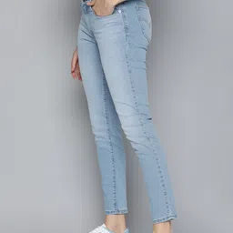Levis 711 Skinny Light Fade Stretchable Jeans-image-37