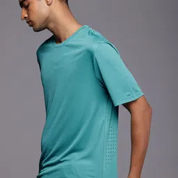 HRX by Hrithik Roshan PERFORMANCE BONDED Rapid-Dry Running T-shirt-picture-23