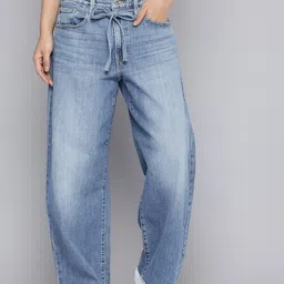 Levis Women Straight Fit Light Fade Stretchable Jeans-picture-21