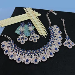 Anouk Rose Gold-Plated Stones Studded Jewellery Set-picture-11