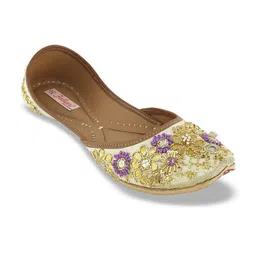 Fulkari Women Beige & Gold-Toned Embellished Leather Mojaris-picture-25