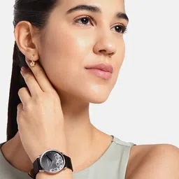 Coach Women Elliot Leather Analogue Watch 14504336 image 4