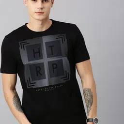 Huetrap Men Black Rogue Graphic Printed Round Neck Pure Cotton T-shirt-image-12
