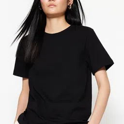 Trendyol Round Neck T-shirt-image-88