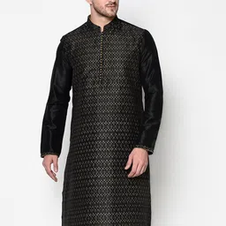 DEYANN Men Black & Off-White Geometric Kurta image 4