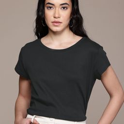 MANGO Solid Round Neck Pure Cotton T-shirt-picture-31