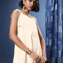 Taavi Cora Self Design Geometric A-Line Ethnic Dress-picture-40