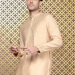 House of Pataudi Ethnic Motifs Embroidered Sequinned Jashn Kurta-picture-29
