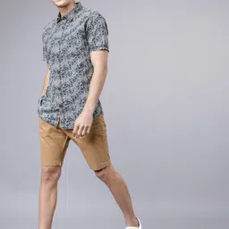 HIGHLANDER Men Khaki Solid Slim Fit Regular Shorts-picture-26