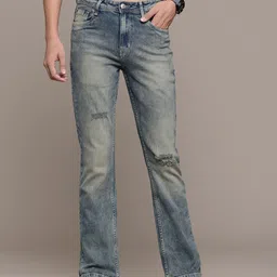 The Roadster Lifestyle Co. Men Bootcut Low Distress Heavy Fade Stretchable Jeans-picture-18