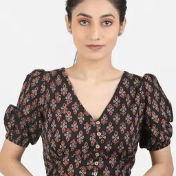 Llajja Block Printed Cotton Non Padded Saree Blouse-picture-31