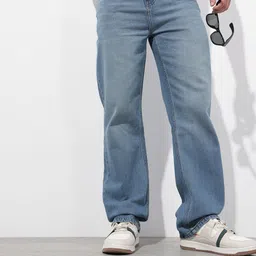 The Roadster Lifestyle Co. Men Mid-Rise Light Fade Stretchable Jeans-picture-30