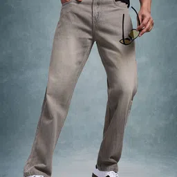 The Roadster Life Co. Men Contrast Stitch Vintage Wash Jeans-image-31