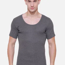BODYCARE INSIDER Men Grey Solid Thermal Top-picture-40