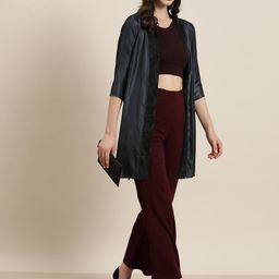 Qurvii Solid Sequinned Longline Shrug-picture-21