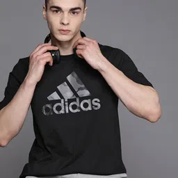 ADIDAS Camo Badge of Sport Graphic T-shirt-image-6