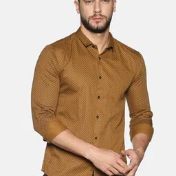 SHOWOFF Men Khaki Slim Fit Printed Casual Shirt-image-23