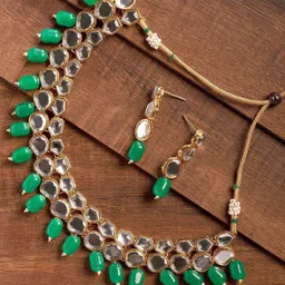 Zaveri Pearls Gold-Plated White & Green Kundan Studded & Beaded Jewellery Set-picture-25