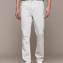 The Roadster Lifestyle Co.Men Bootcut Stretchable Jeans-image-0
