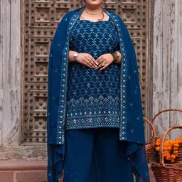 PrettyPlus by Desinoor.com Women Floral Embroidered Regular Beads and Stones Kurta Set-picture-19