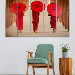 999Store Set of 5 Red & Brown Printed Monks With Umbrella Framed Wall Art-picture-14