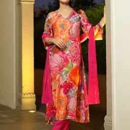 GoSriKi Women Floral Printed Regular Kurta with Trousers & With Dupatta-picture-34