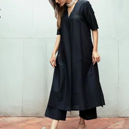 trueBrowns V-Neck Short Sleeves A-Line Kurta With Palazzo-picture-16