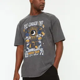 Trendyol Men Grey Typography Printed Drop-Shoulder Sleeves Pure Cotton T-shirt-picture-29