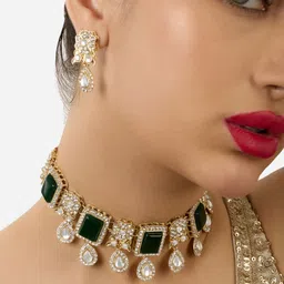 Zaveri Pearls Gold-Plated Stone Studded & Beaded Jewellery Set-picture-25
